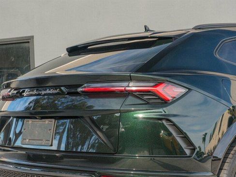 Used 2020 Lamborghini Urus image 37
