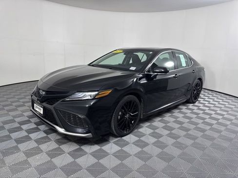 Used 2023 Toyota Camry XSE image 7