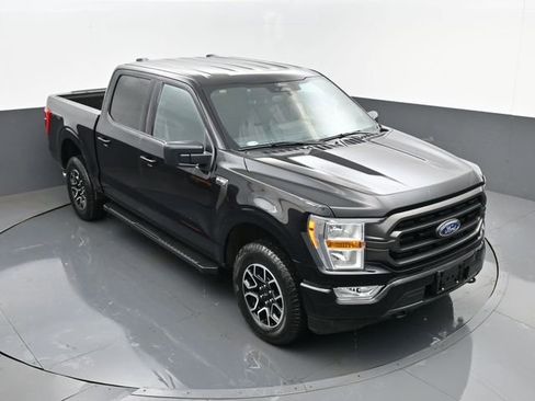 Used 2022 Ford F150 XLT w/ Equipment Group 301A Mid AWD/4WD image 18