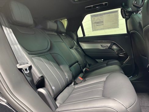 New 2025 Land Rover Range Rover Sport Dynamic SE image 38