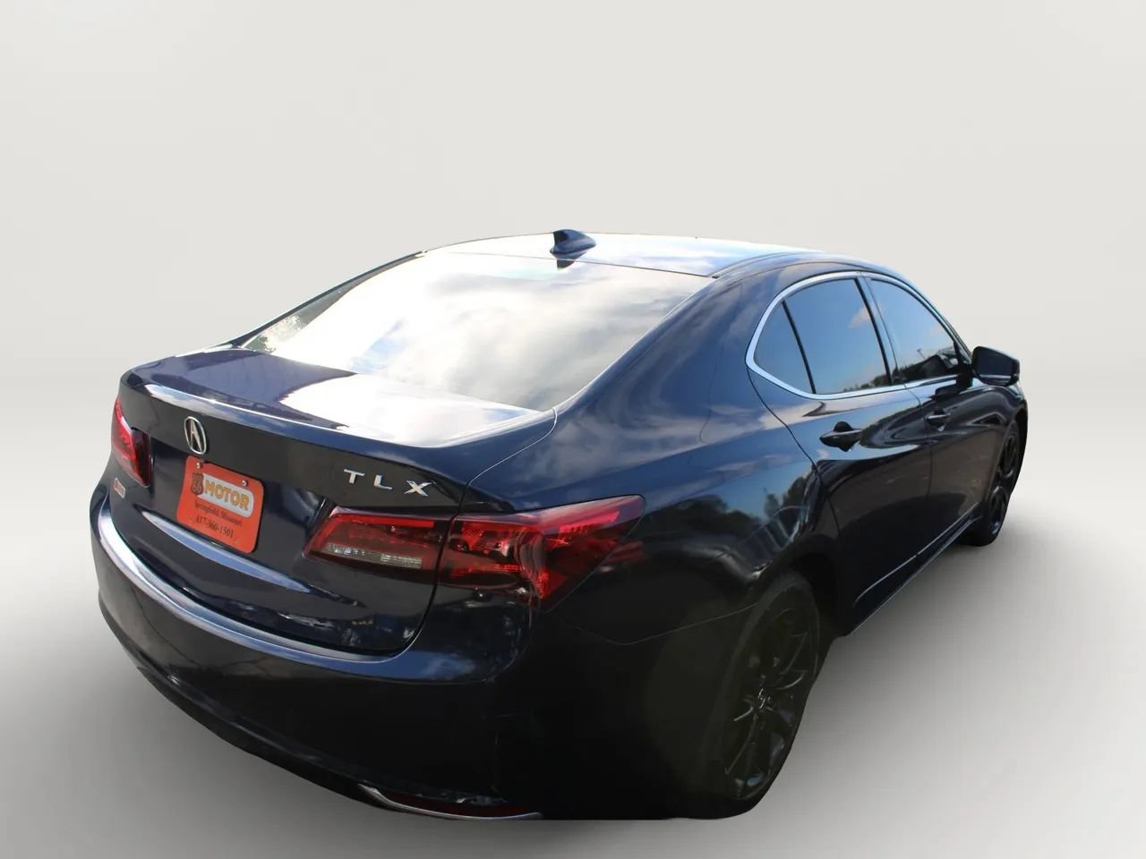 Used 2015 Acura TLX w/ Technology Package FWD image 8