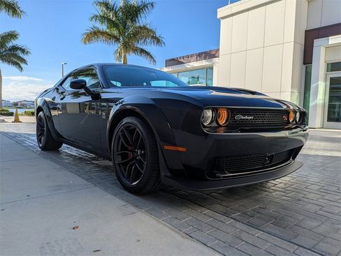 Used 2019 Dodge Challenger R/T Scat Pack image 2