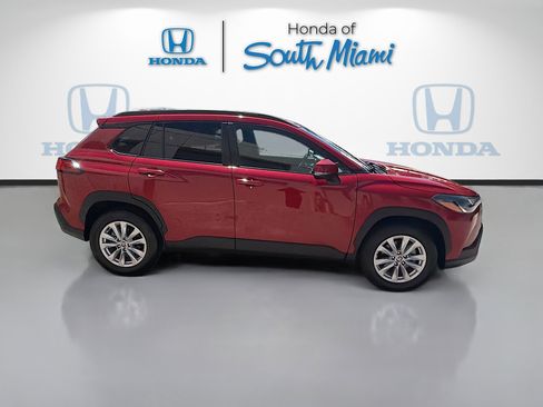 Used 2023 Toyota Corolla Cross LE FWD image 8