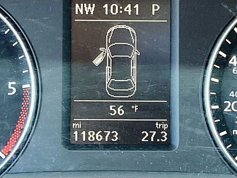 Used 2013 Volkswagen Passat TDI SE FWD image 12
