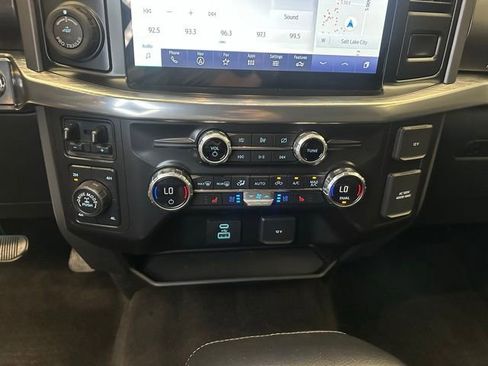 Used 2021 Ford F150 Lariat w/ Max Trailer Tow Package AWD/4WD image 28