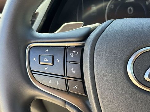Used 2025 Lexus ES 350 w/ Premium Package image 26