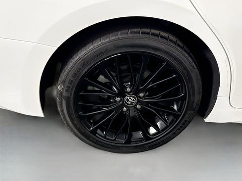 Used 2022 Toyota Camry SE w/ Convenience Package FWD image 33
