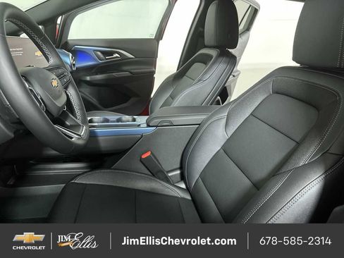 New 2026 Chevrolet Equinox EV LT image 36