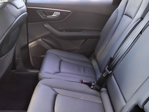 Certified 2025 Audi Q7 3.0T Premium Plus w/ Premium Plus Package image 21