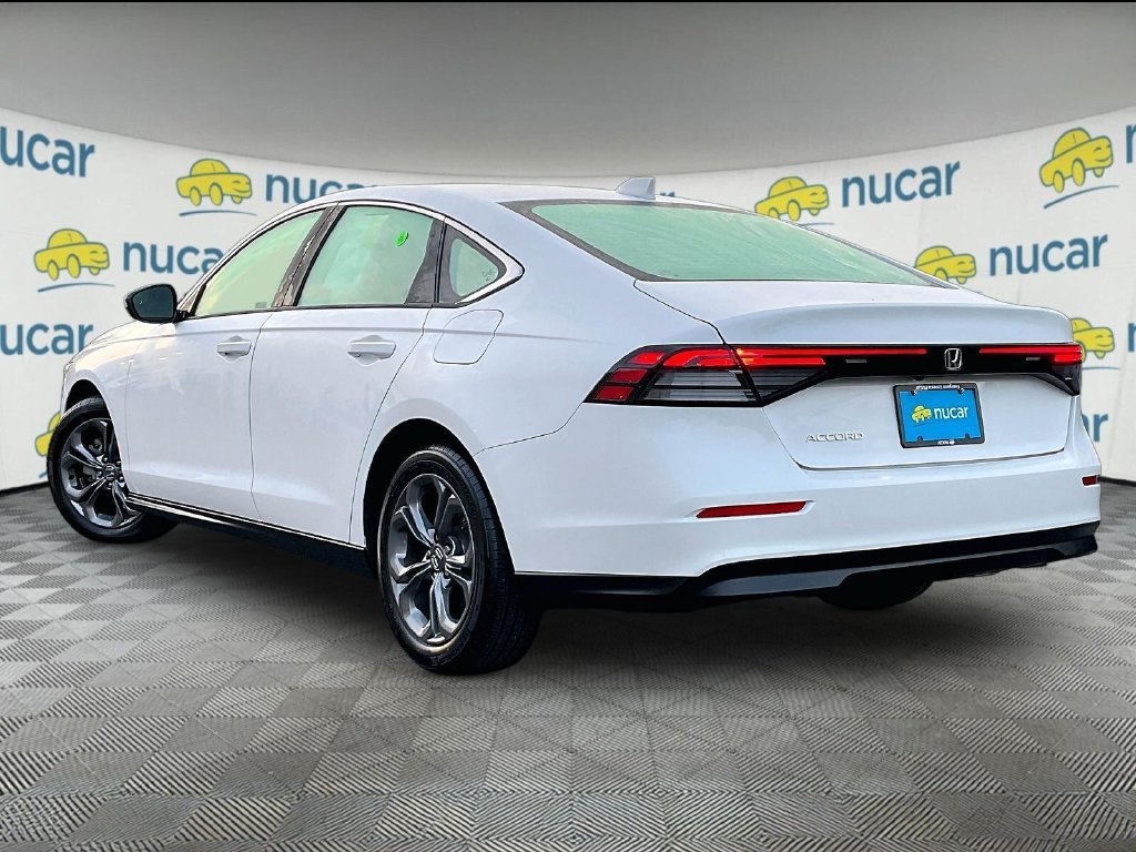 Used 2024 Honda Accord EX image 4