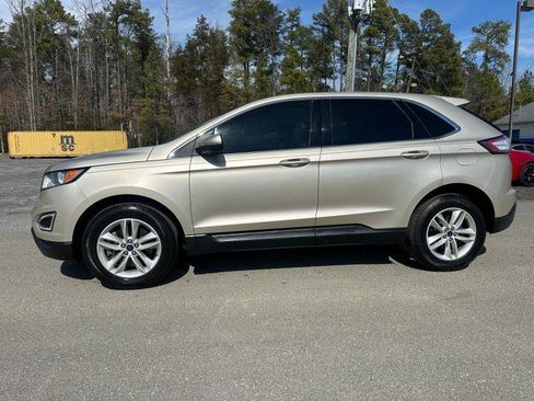 Used 2017 Ford Edge SEL w/ Equipment Group 201A AWD/4WD image 5