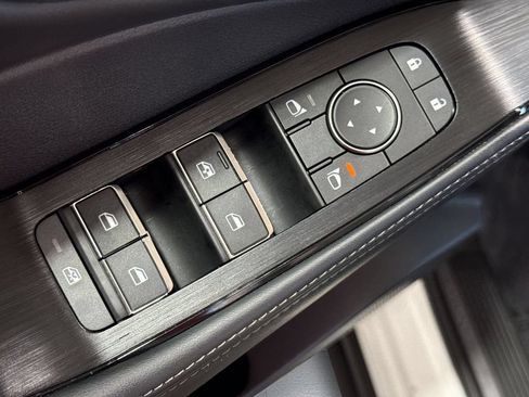 Used 2023 Nissan Rogue SL w/ SL Premium Package AWD/4WD image 16