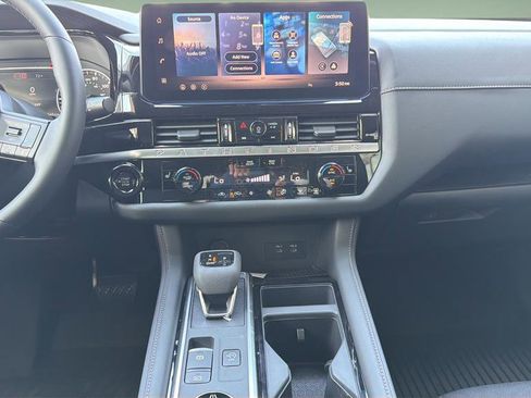 New 2026 Nissan Pathfinder SV AWD/4WD image 8