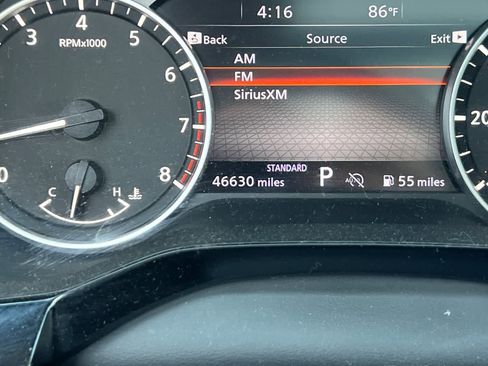 Used 2022 Nissan Pathfinder SL w/ SL Premium Package image 29