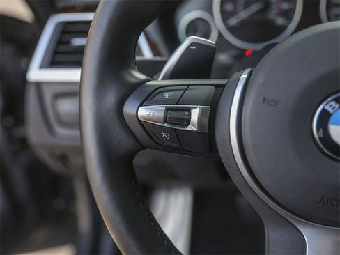 Used 2020 BMW 440i Coupe w/ M Sport Package image 22