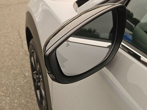 Used 2025 MAZDA CX-30 AWD 2.5 S w/ Select Sport Pkg image 18