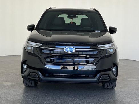 New 2026 Subaru Forester Touring AWD/4WD image 10