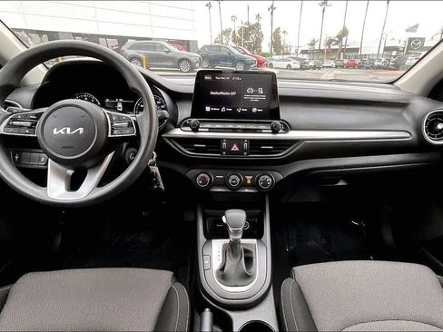 Used 2023 Kia Forte LXS image 11