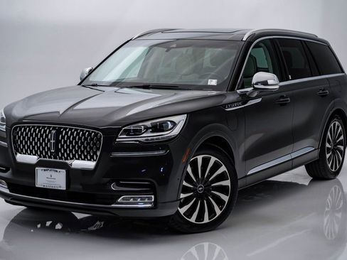 Used 2020 Lincoln Aviator Black Label Grand Touring image 3