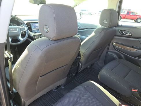 Used 2020 GMC Acadia SLE w/ Driver Convenience Package image 19