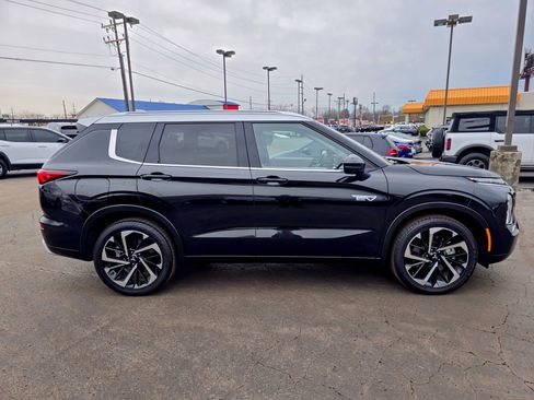 Used 2024 Mitsubishi Outlander SEL image 19