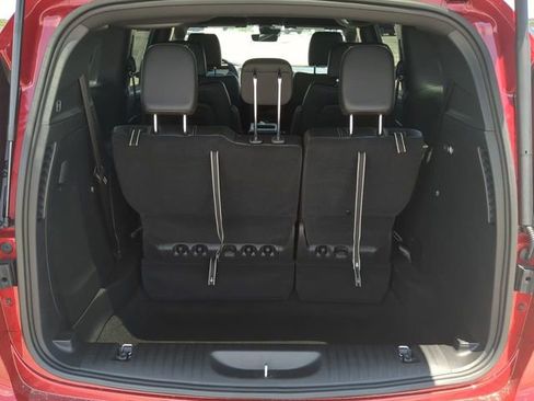 New 2026 Chrysler Voyager LX image 14