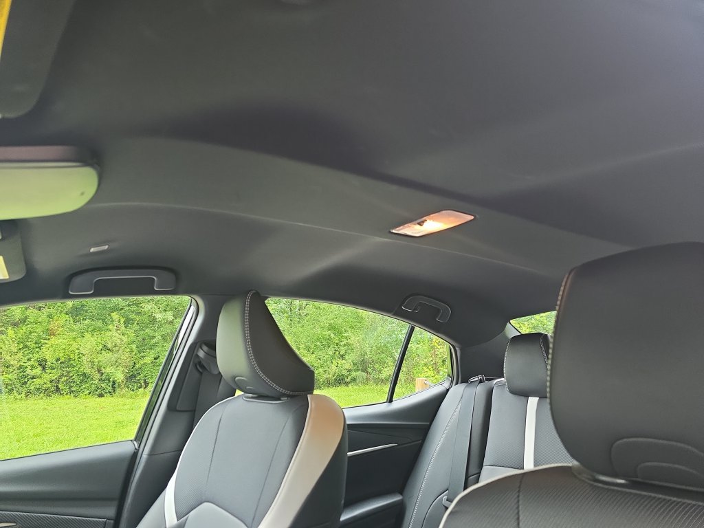 Used 2026 Toyota Camry SE w/ Multimedia Upgrade Package FWD image 31