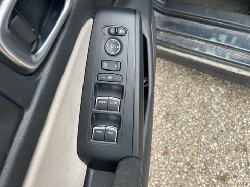 Used 2023 Honda Civic LX image 10