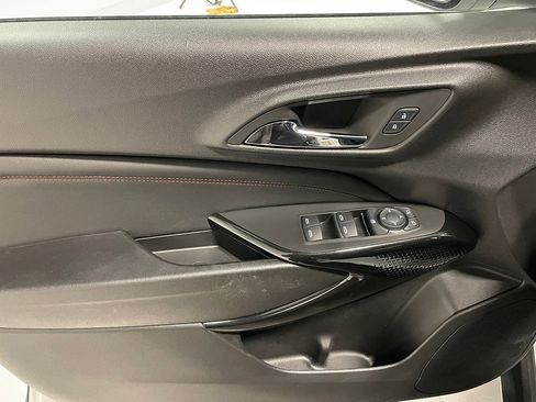 Used 2024 Chevrolet Trax RS image 20