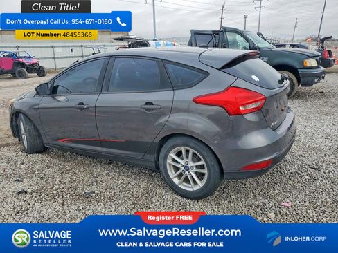 Used 2015 Ford Focus SE FWD image 3