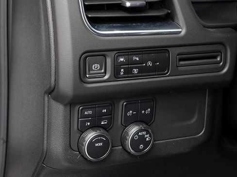 Used 2023 Chevrolet Tahoe RST w/ Sport Performance Package image 27