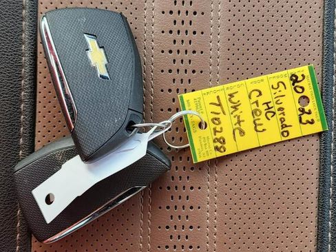 Used 2023 Chevrolet Silverado 1500 High Country w/ Technology Package image 21