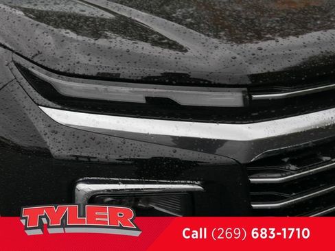 New 2026 Chevrolet Traverse High Country w/ LPO, Floor Liner Package image 10