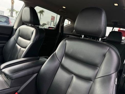 Certified 2024 Nissan Murano SV w/ SV Midnight Edition Package FWD image 15