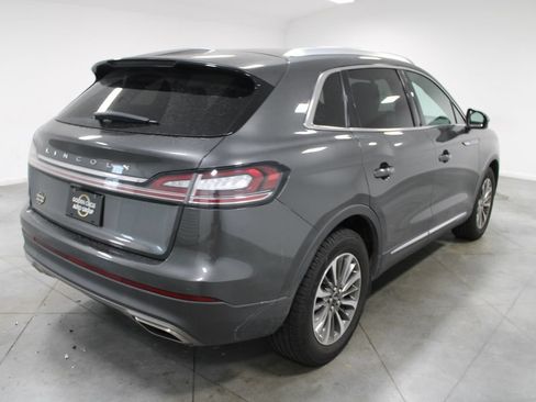 Used 2020 Lincoln Nautilus FWD w/ Equipment Group 101A image 9