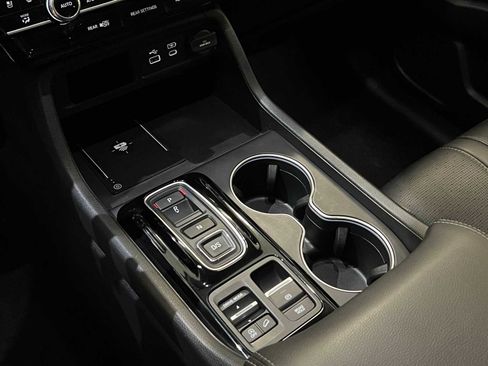 Used 2023 Honda Pilot Elite image 22