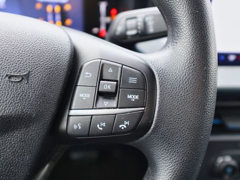 Used 2025 Ford Maverick XLT image 21