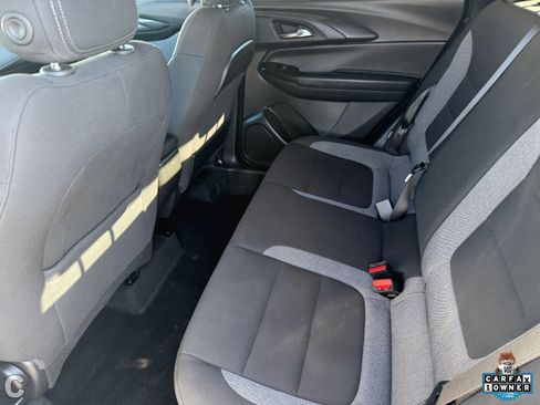 Used 2025 Chevrolet TrailBlazer LT FWD image 13