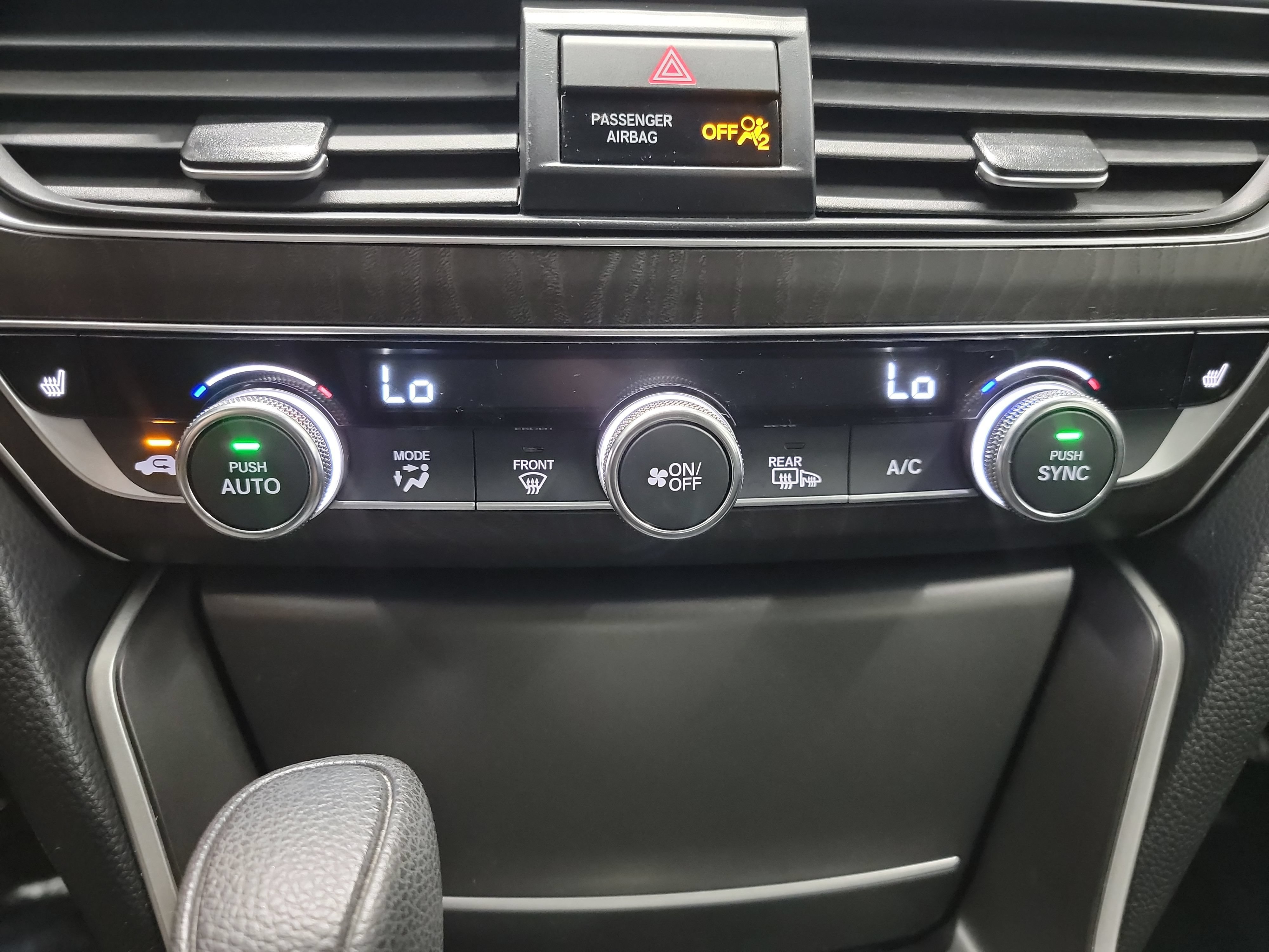 Used 2018 Honda Accord EX image 21