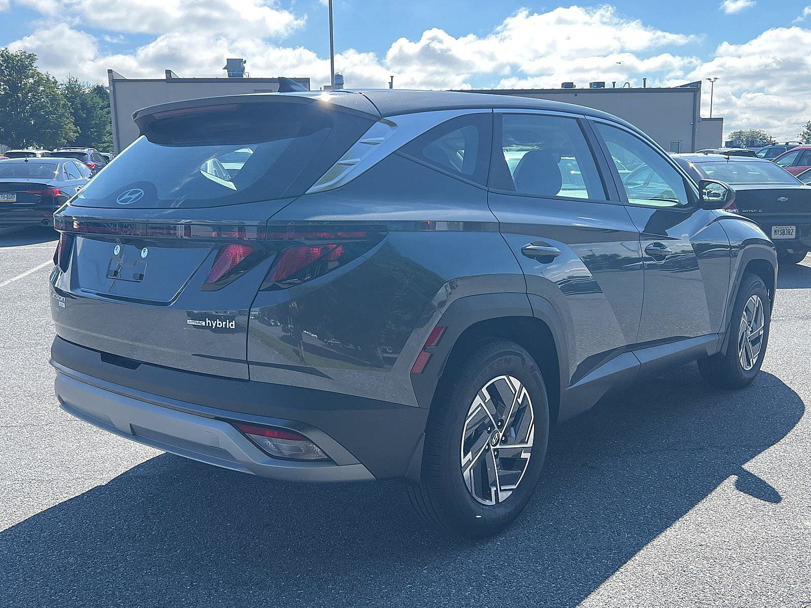 New 2026 Hyundai Tucson Blue SE AWD/4WD image 3