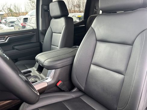 Used 2024 Chevrolet Silverado 1500 LT Trail Boss w/ Convenience Package II image 22