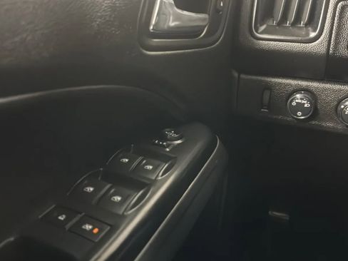 Used 2017 Chevrolet Colorado ZR2 AWD/4WD image 16
