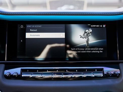 Used 2025 Rolls-Royce Cullinan image 76