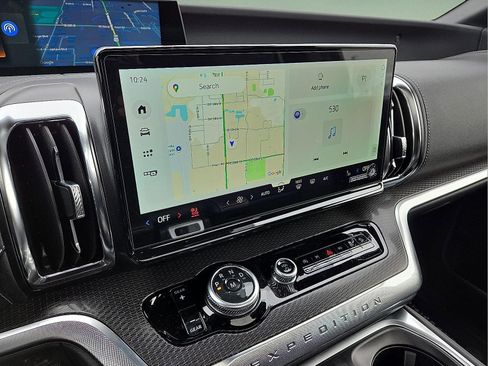 New 2026 Ford Expedition Platinum w/ Stealth Performance Package image 18