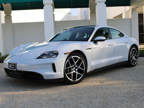 Certified 2025 Porsche Taycan image 1