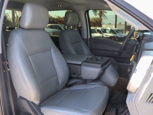 Used 2023 Ford F550 2WD Crew Cab Super Duty image 35