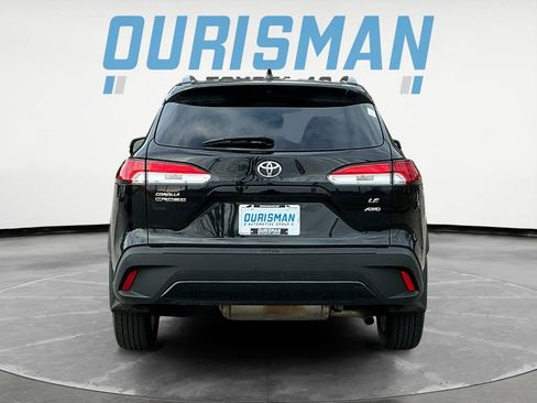 Used 2022 Toyota Corolla Cross LE image 6