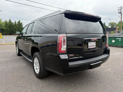 Used 2018 GMC Yukon XL SLT w/ Open Road Package AWD/4WD image 7