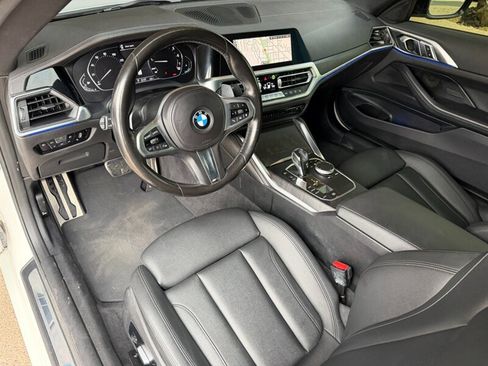 Used 2021 BMW 430i Coupe w/ M Sport Package image 2