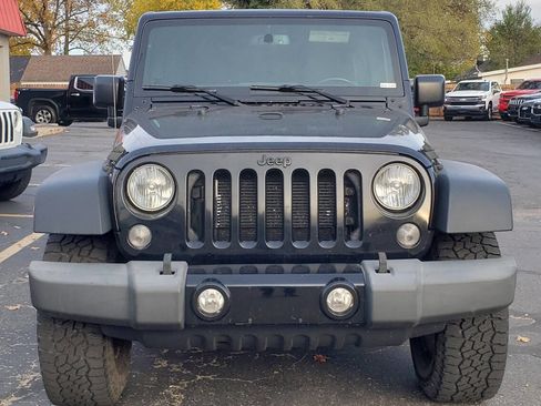 Used 2017 Jeep Wrangler Unlimited Sport image 7
